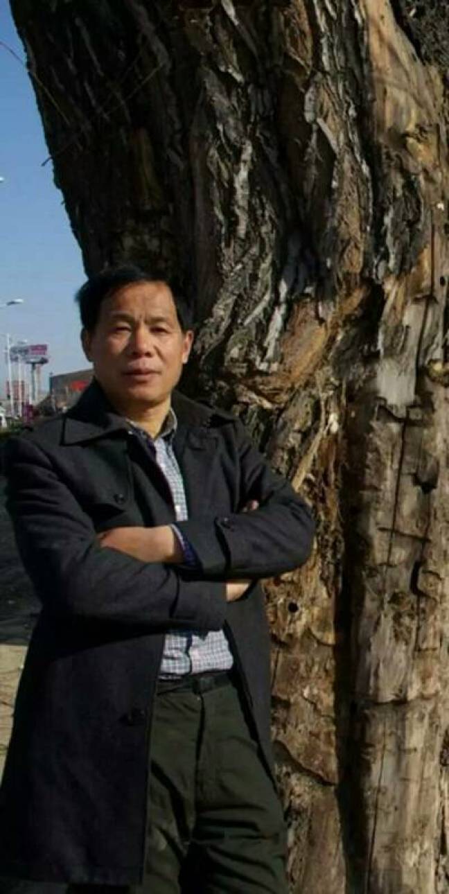 工艺美术作品展在京开幕,首届艺联万家精品书画展在京举行