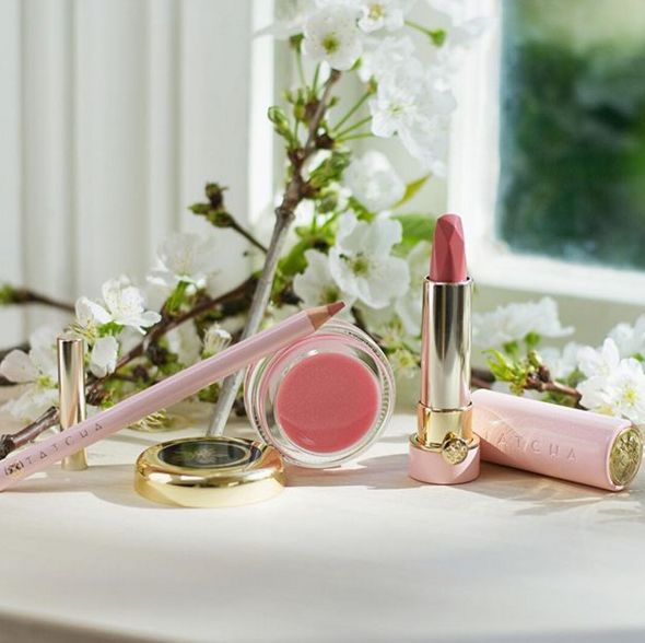 杨树林深唇镜面大牌口红测评,杨树林口红必买色号黄皮推荐