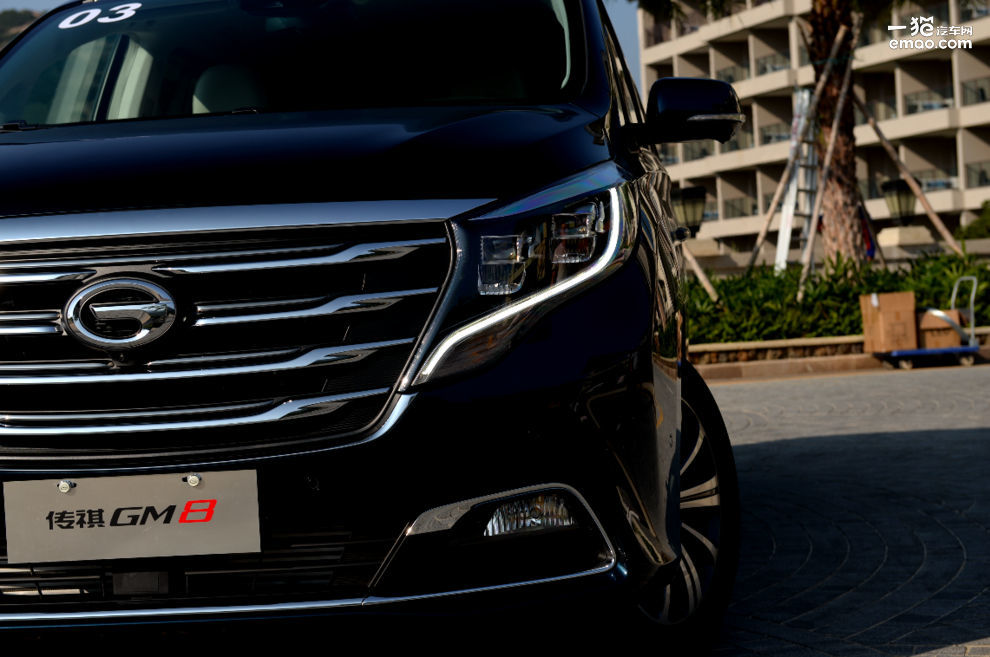 广汽传祺gm8和gl8油耗对比,性价比秒合资前辈试驾广汽传祺gm8