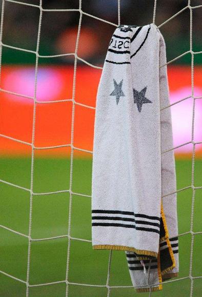 门神踢野球,野球最强门神