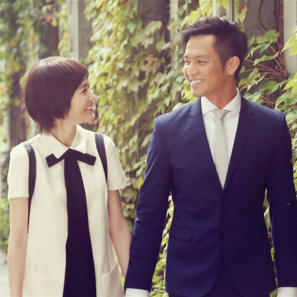 angelababy跨年歌曲跑调,angelababy杨幂晚会