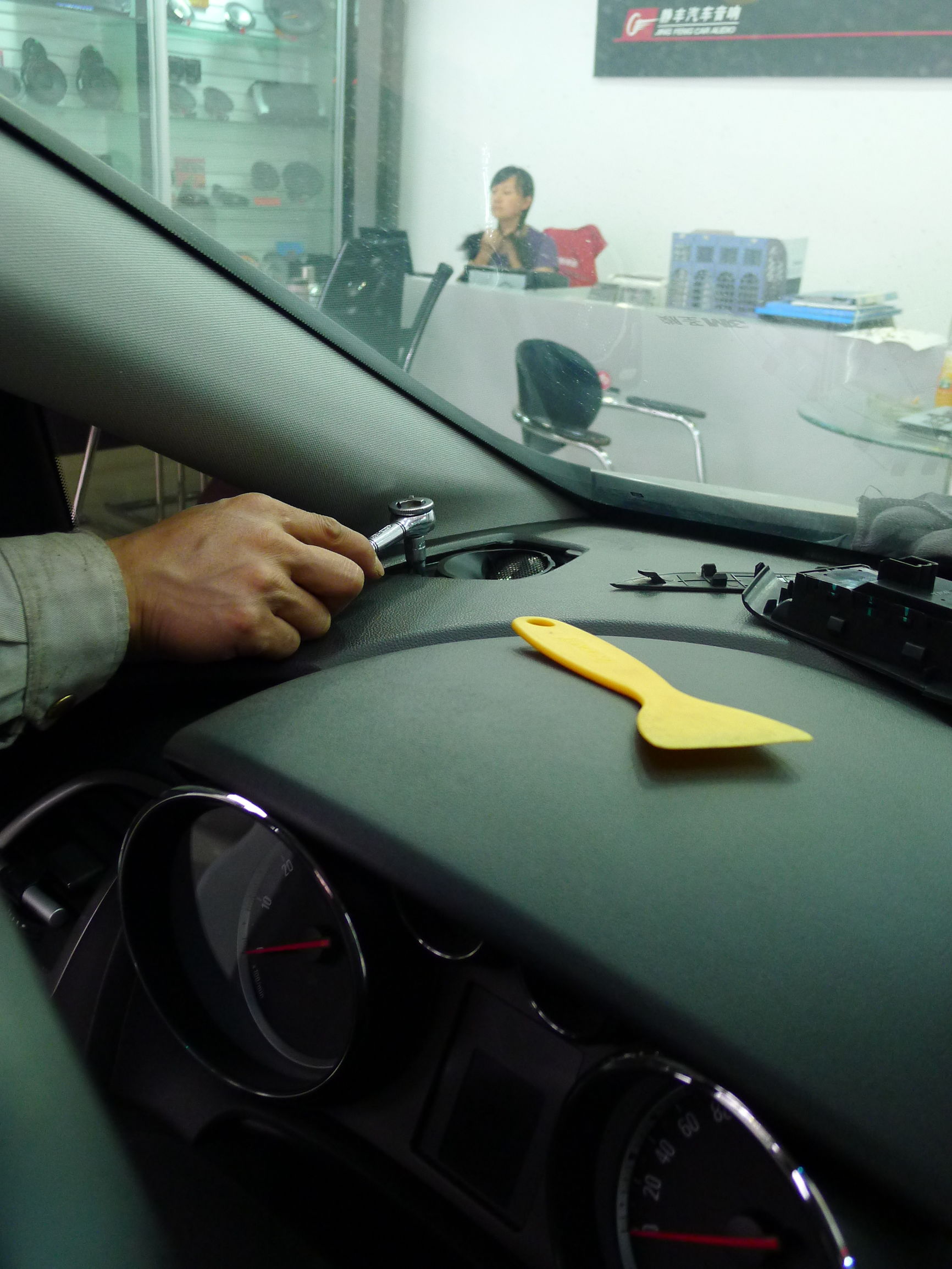 别克英朗汽车音效调节最佳效果,别克英朗如何提高音响效果