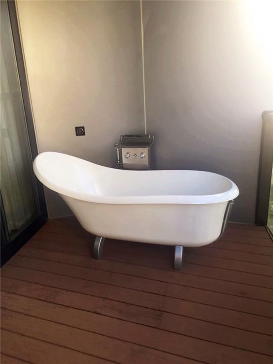 带着一家子来海边,带着一家子去旅游