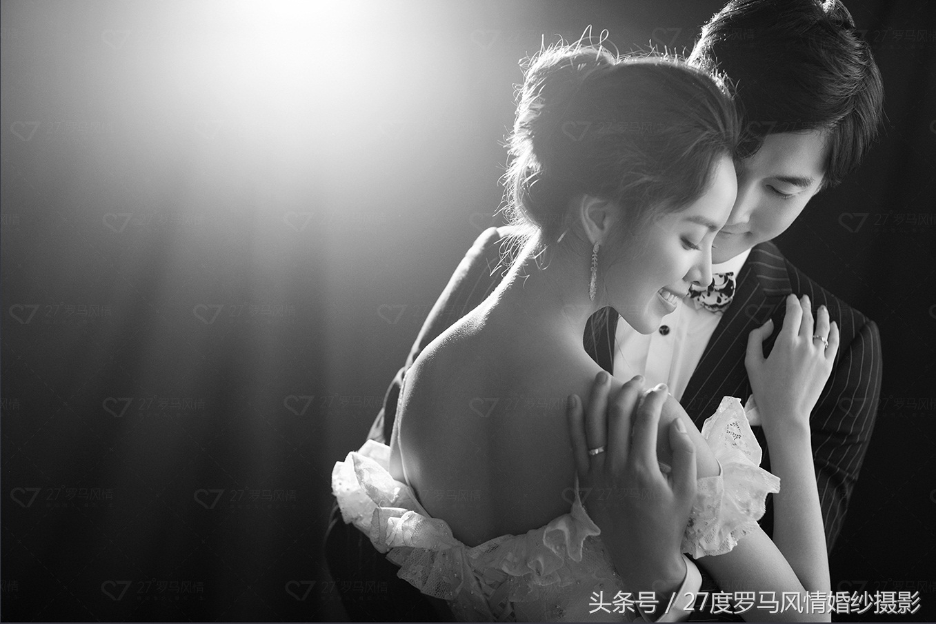 90后婚纱照风格设计,90后时尚婚纱照