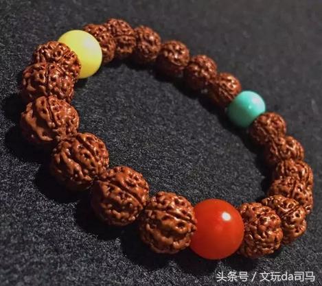 小籽金刚菩提发黑,金刚菩提珠子色差大怎么办