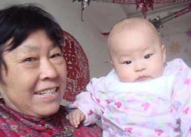 剖腹产一年半突然检查出怀孕了,剖腹产1年后意外怀孕