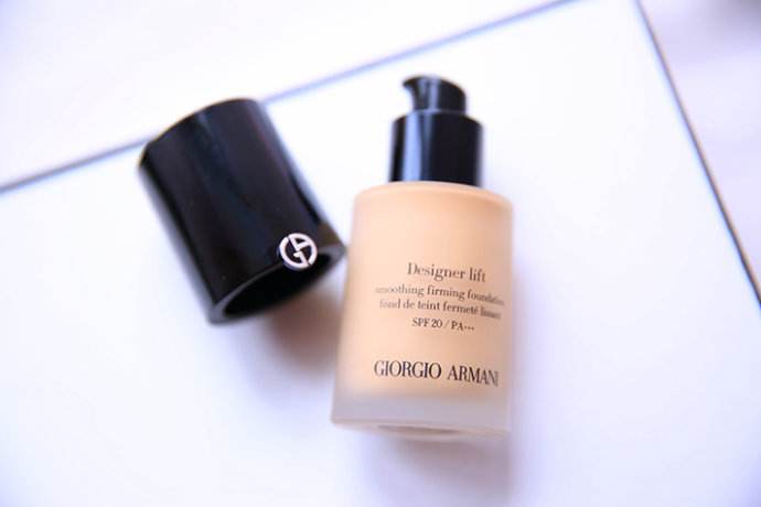 十大必买粉底液测评,最新大牌粉底液测评真实博主