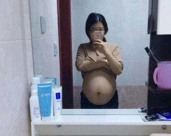 孕期症状大部分都是男孩的，孕前期没孕吐，生出来个小公主！