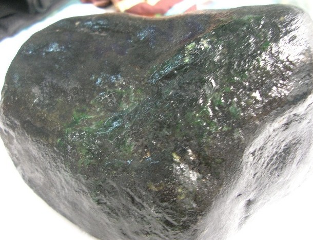 收破烂小伙得一千万,收破烂小伙买石头