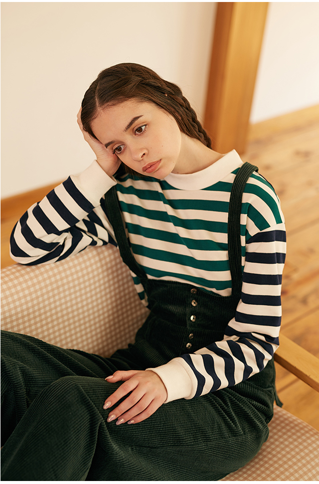 灯芯绒减龄没毛病,但是……设计师,你的心里就没点b数吗?