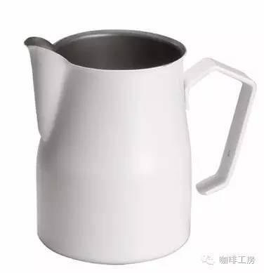 新手选咖啡拉花针还是拉花缸好,拉花拿铁用什么花缸好