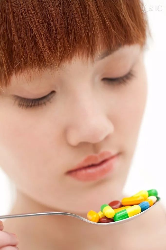 16岁少女一个月才上两次“大号”,只因3年前偷吃了……