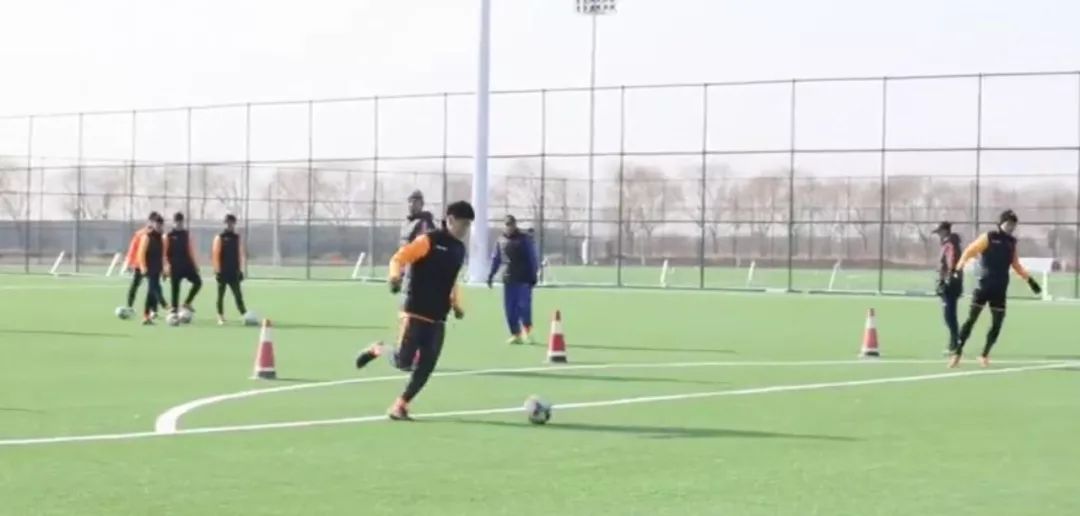 滨州足球小镇建设简介图片,滨州国际足球运动小镇还建吗