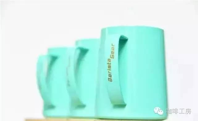 新手选咖啡拉花针还是拉花缸好,拉花拿铁用什么花缸好