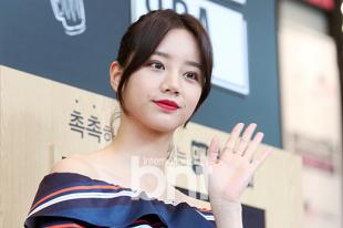Girl‘s Day惠利红唇出席签名会 嘟嘴卖萌青春活泼