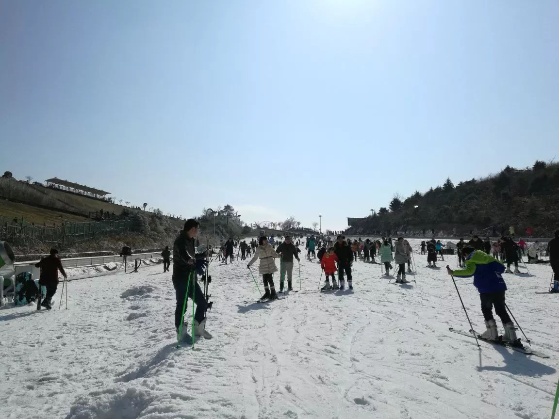 南京将军山滑雪场,南京燕子矶滑雪场