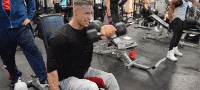 肩膀太窄怎么练宽,肩膀太窄有办法吗