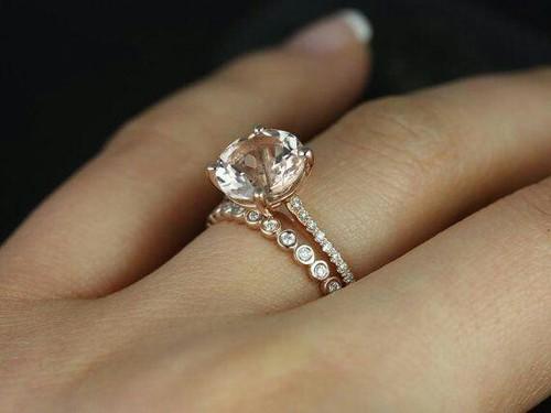 戒指戴在哪个手指最合适女生,戒指的戴法和意义十个手指女生