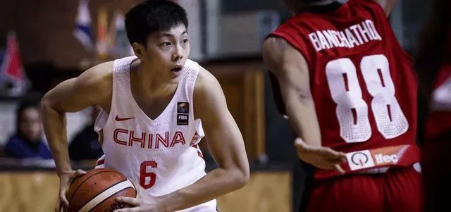 6岁爱上篮球19岁征战CBA第八位*疆新**籍国手的追梦之旅