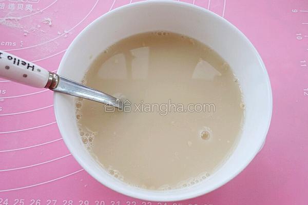 在家炸油条3分钟教你做出一大锅,如何在家炸油条又软又好吃