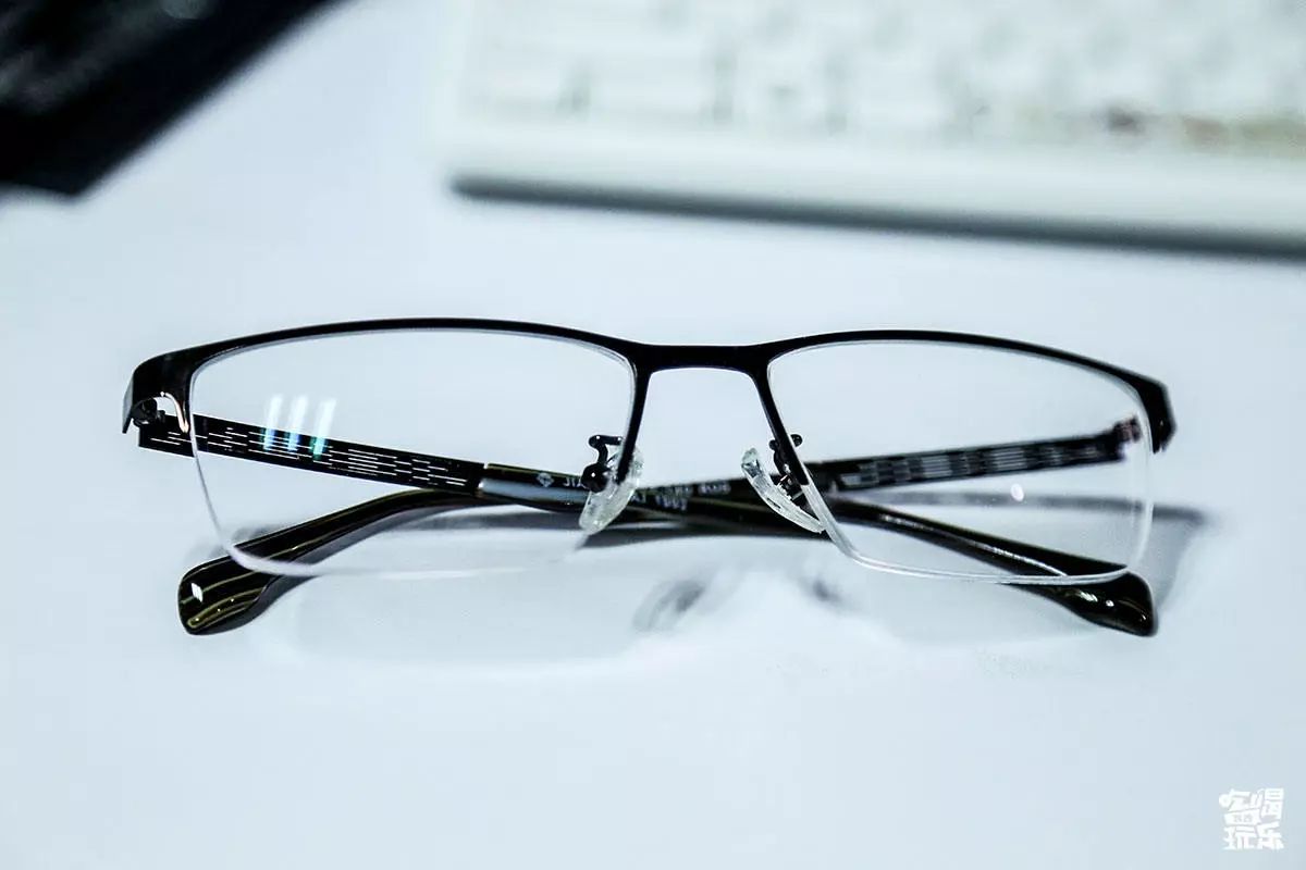 长沙哪里有卖眼镜框的,长沙哪里有卖眼镜