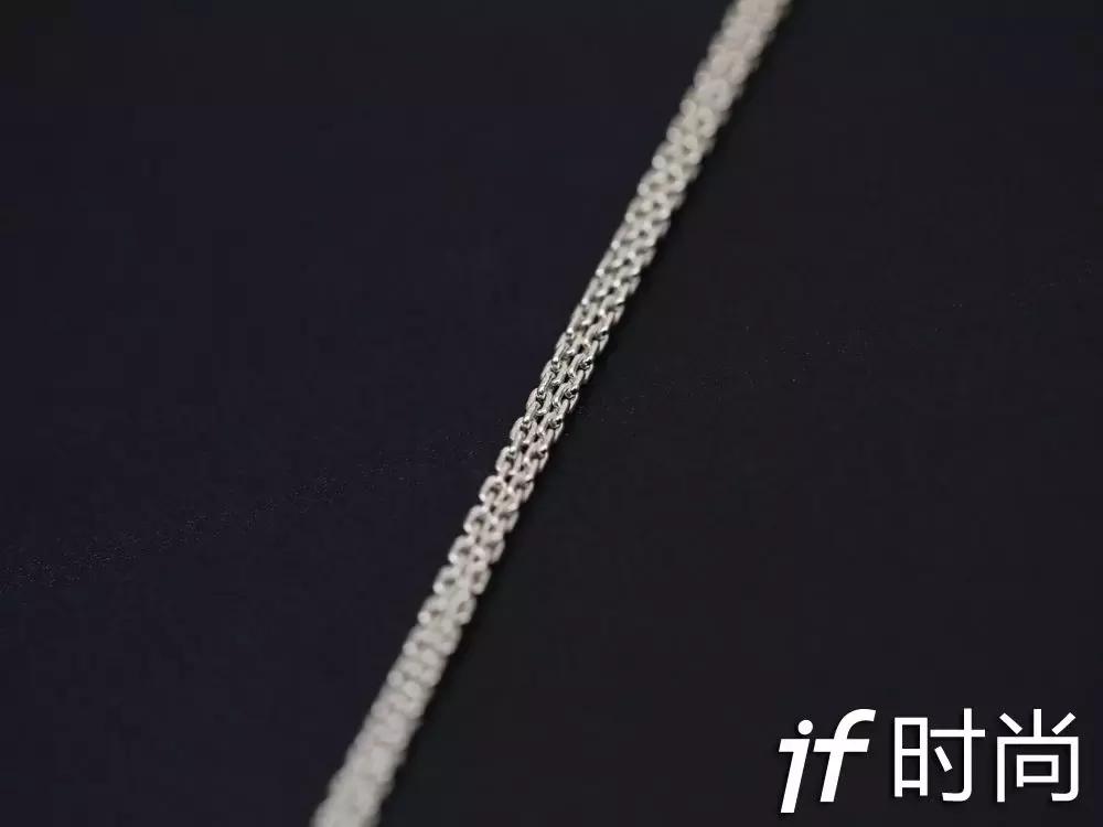 买三个lv包送什么,买lv三合一