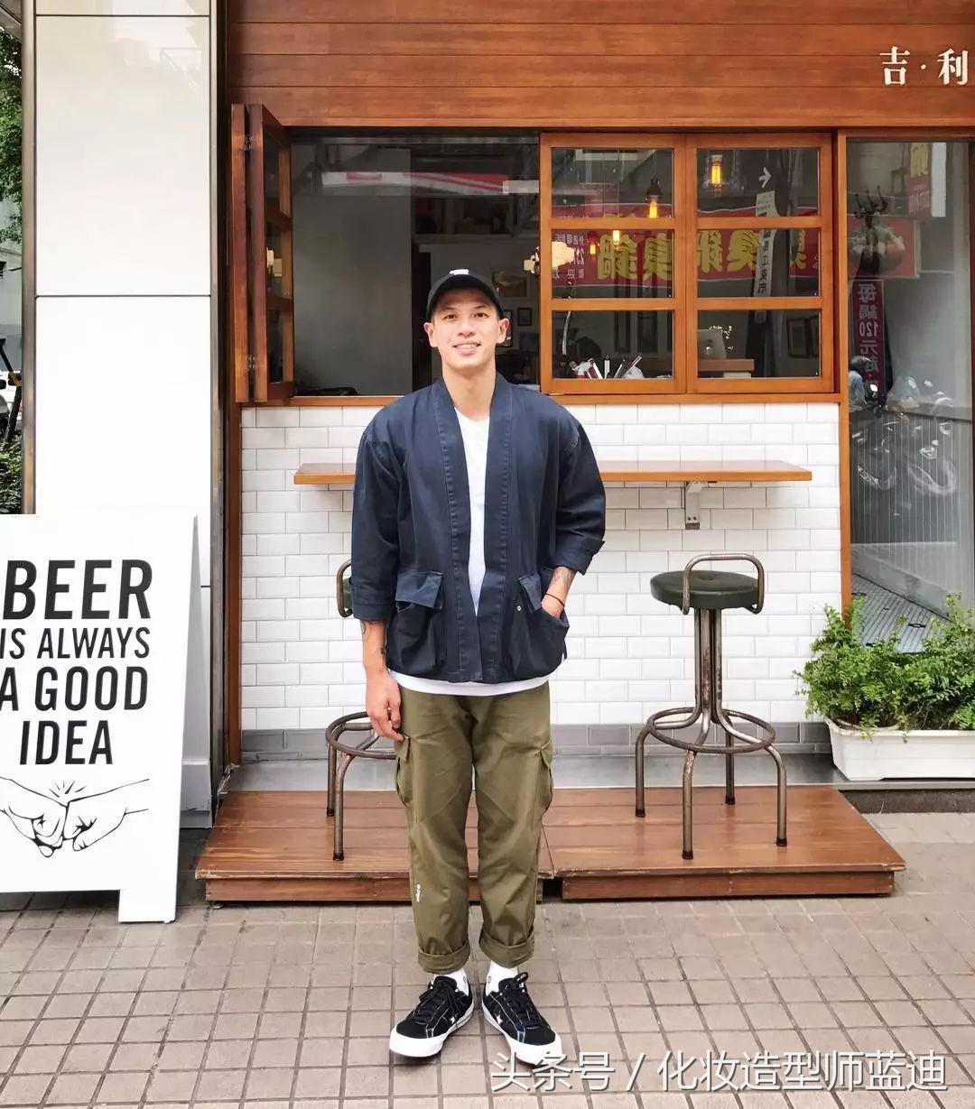 皮肤偏黑的男生怎么穿搭才好看,180皮肤黑的男生怎么搭配