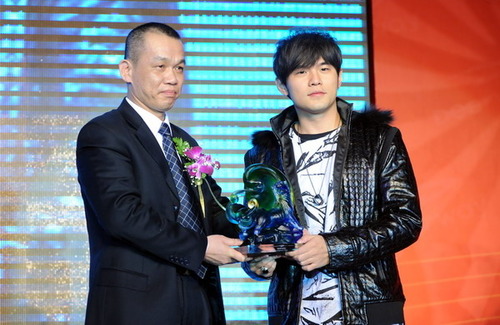 周杰伦的财产在谁名下,周杰伦真实最新财产