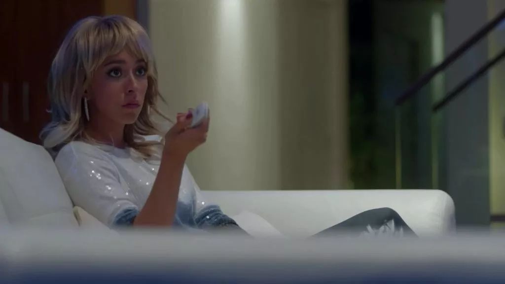 第一集就这么好看，给其他「神剧」面子行不行