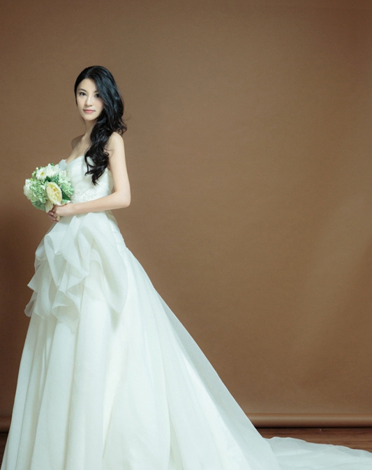 中超国脚太太团,中超太太团第一名