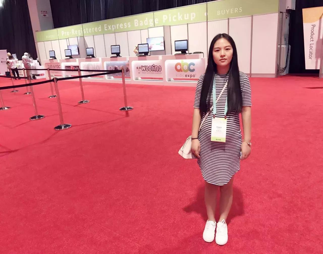 郑州耿直大妞美国开店,包下机舱,签了48个世界知名母婴品牌代理