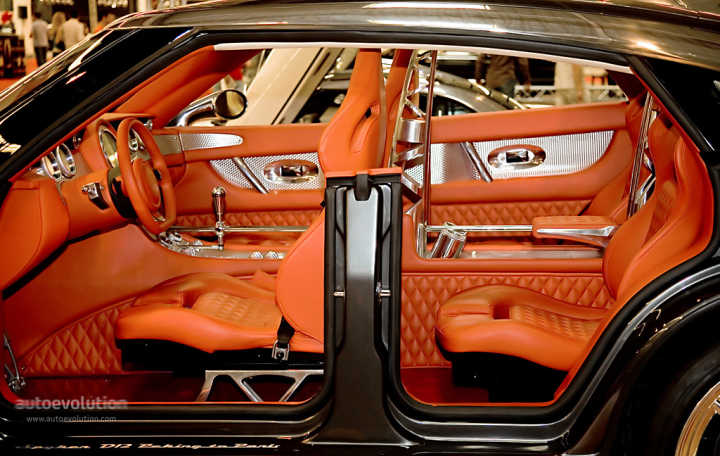 椤剁骇璺戣溅涓栫埖,涓栫埖鏄豹杞﹀悧