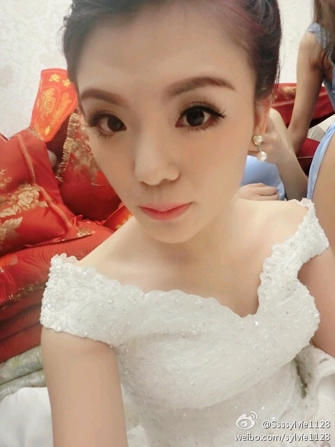 中超国脚太太团,中超太太团第一名