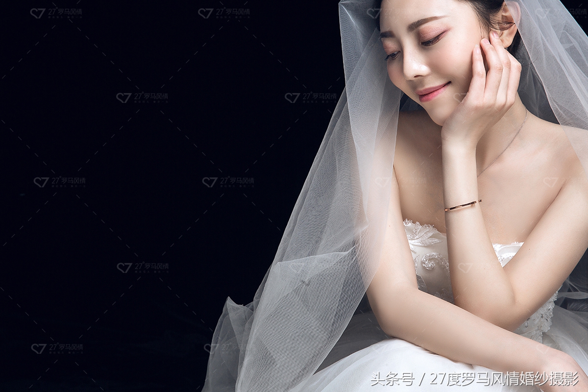 怎么挑选婚纱摄影独立摄影师,在婚纱摄影店选婚纱怎样选好