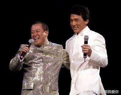 他是影视界的黄金配角,成龙成名路上的黄金配角展示