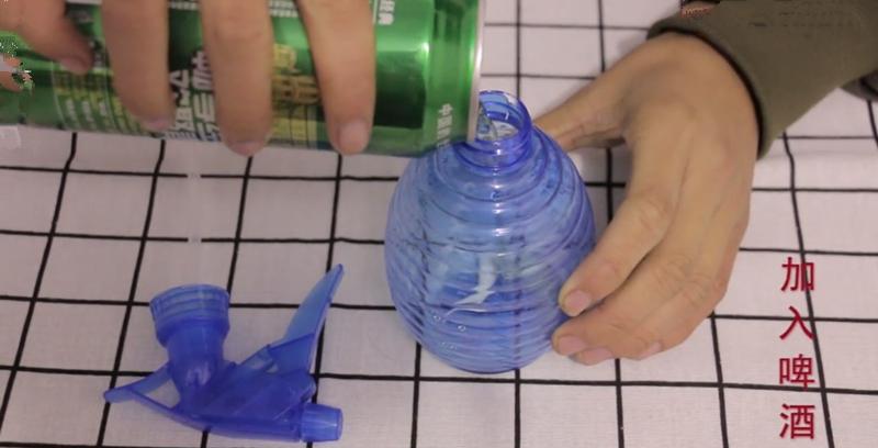 年底大扫除别担心，达人3分钟自制清洁剂，不伤手、去污力太惊人