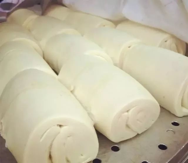 北京当下最正宗的八大小吃,盘点不能错过的正宗老北京小吃