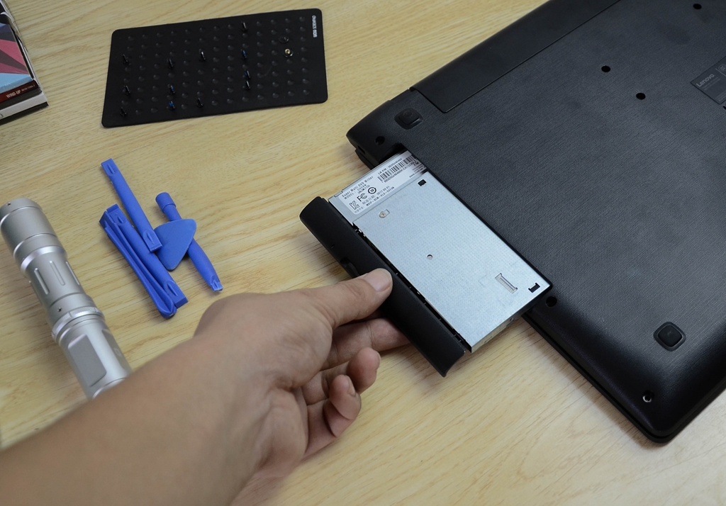 自己动手给笔记本升级固态硬盘,分享经验笔记本升级ssd的三大方案