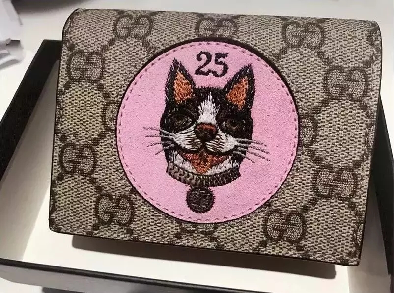 鐩灙鐙楀甫gif,鐩灙鐙楀憜澶у浘