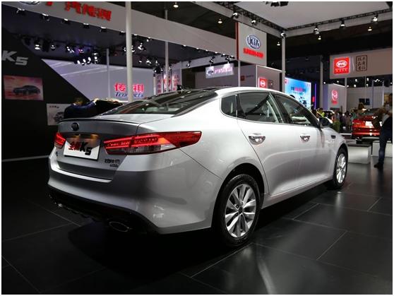 2022起亚k5隔音效果实测,好车不贵经济实惠起亚k5