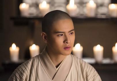 国产10部哭到崩溃的爱情电影,国产十部哭到崩溃的爱情电影