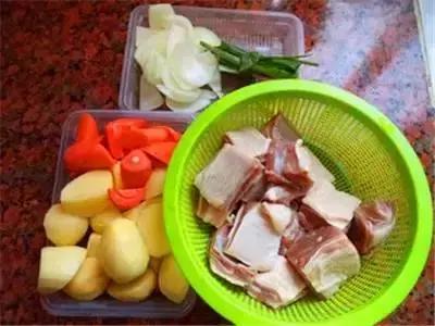羊肉去膻的办法,羊肉去膻方法