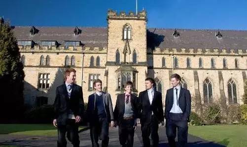 高中去英国留学多少钱,高中去英国留学的条件