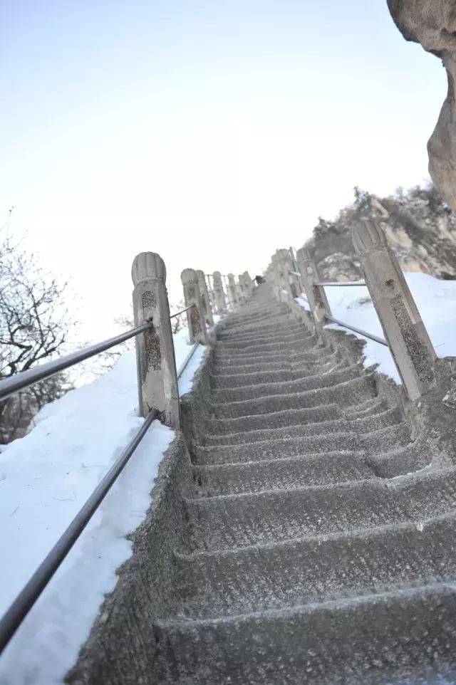 致学生*党**|趁寒假来华山吧!