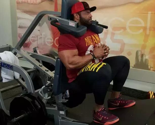 腿粗咋整,腿粗怎么拉伸能让腿变细变长