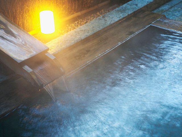 泡温泉的旅游胜地有哪些,最适合泡温泉的地方