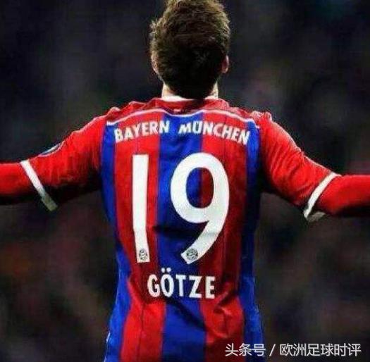 瓜迪奥拉放弃了他的战术思想,瓜迪奥拉换上格策来对付梅西