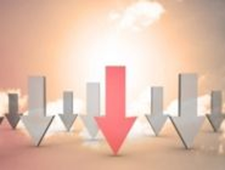 竞价前爆雷，雷蒙德三天大跌72%，中介股你们颤抖了么？