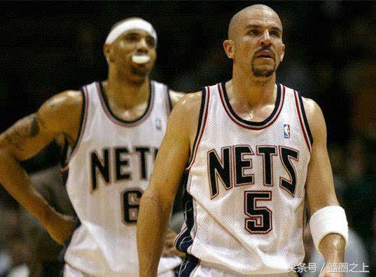 身为后卫却常常比中锋篮板球还多，除自身努力还需球队战术加成