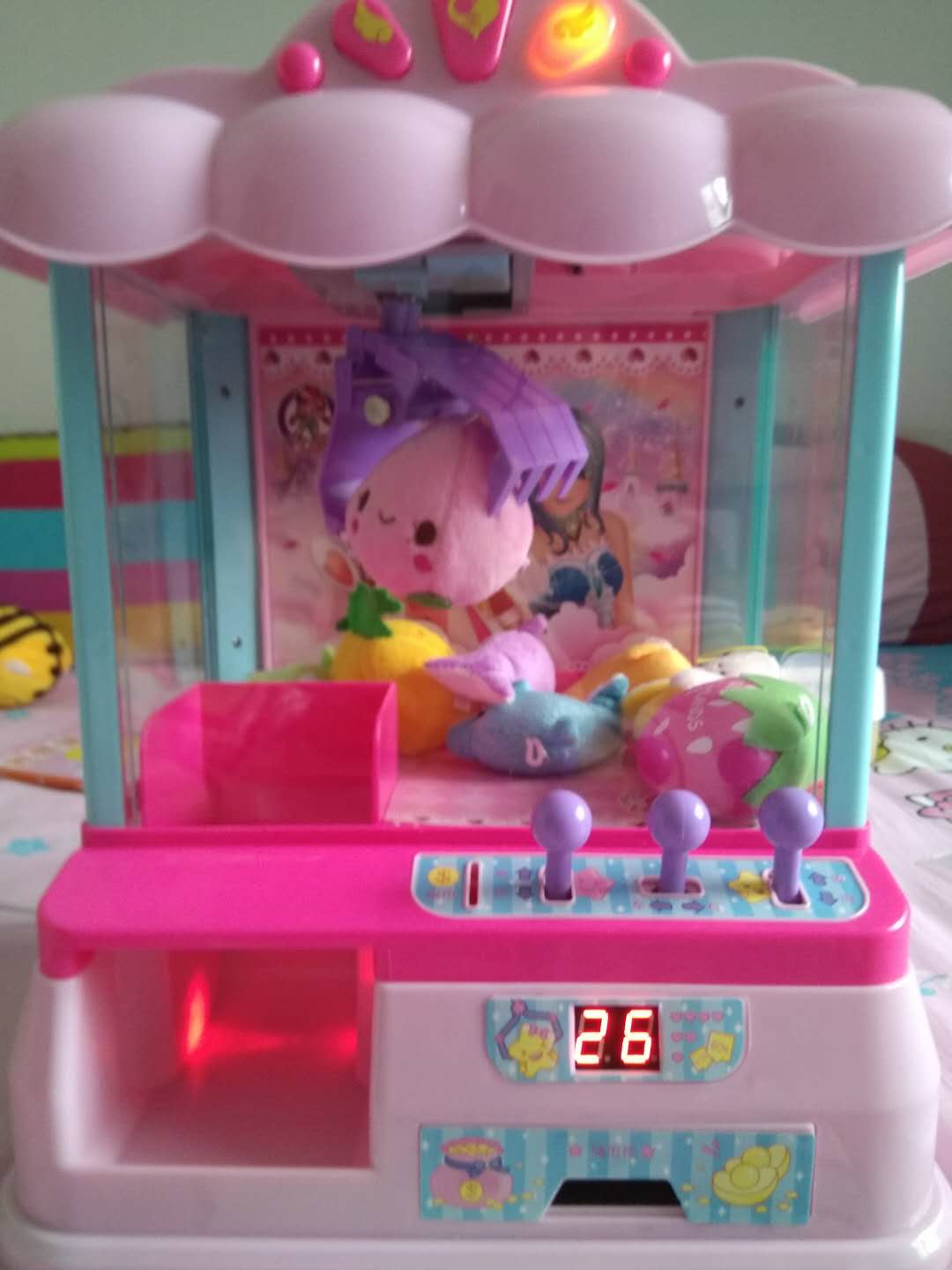 在家抓娃娃是一种怎样的感受呢,在家就能体验真实抓娃娃